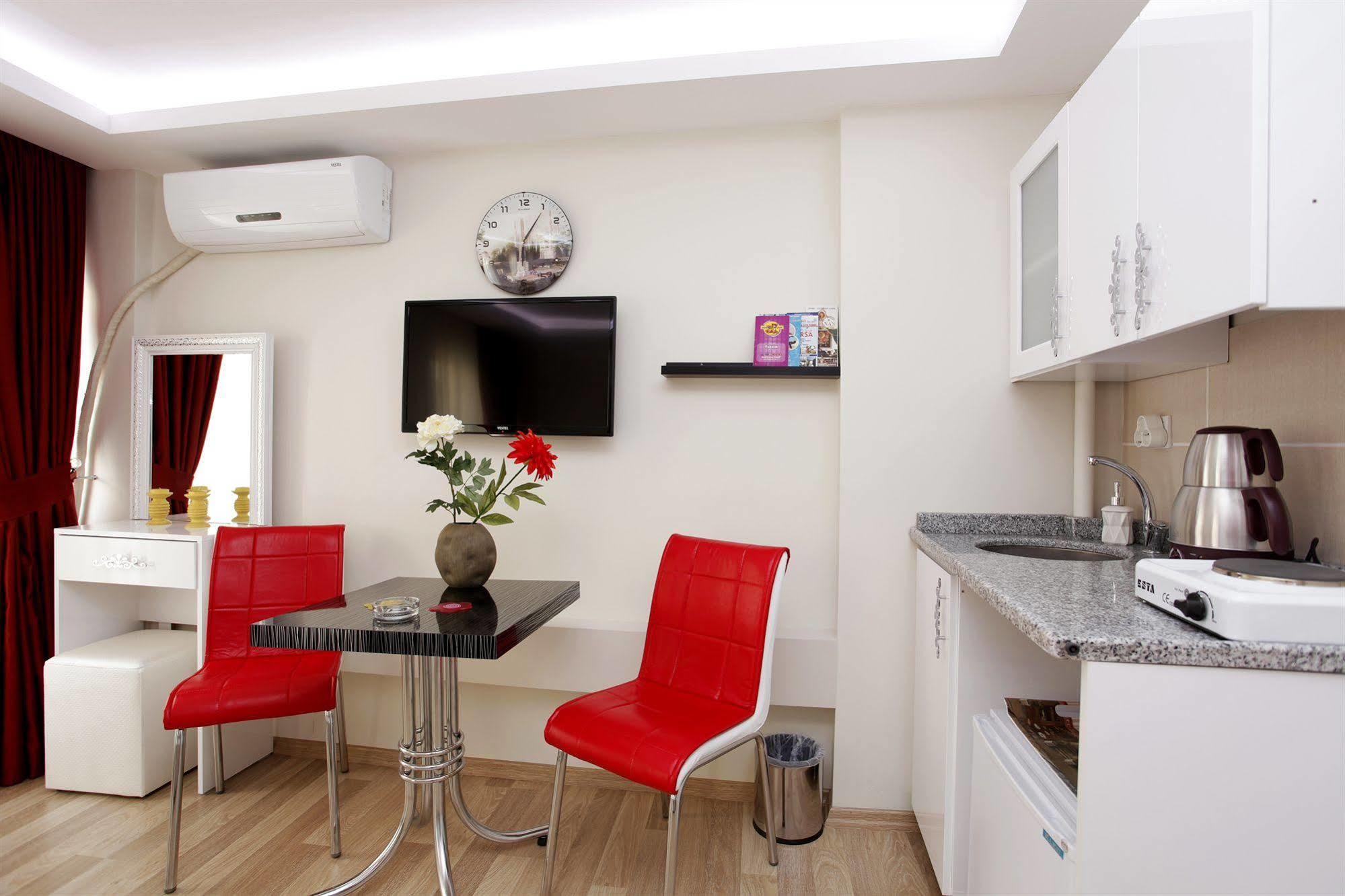 Taksim Istiklal Hotel 3*